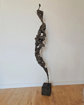 25915.