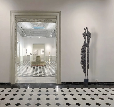 galeria-sztuki-wroclaw-rzezba-nowoczesne-formy-przestrzenne