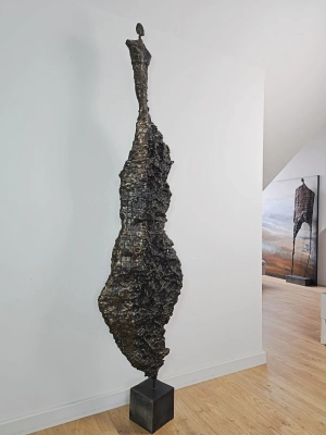 galeria-sztuki-warszawa-rzezba-duze-formy-zlozonosc