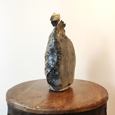 rzezby-artystyczne-ceramiczne-figurka-aniol-na-sprzedaz